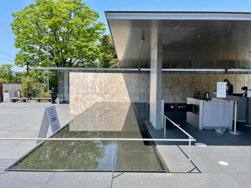 京都国立博物館の出入口・チケットブース