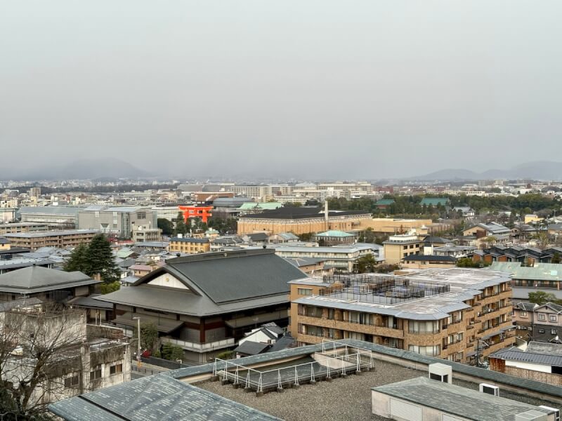 ウェスティン都ホテル京都のジュニアスイートから見える景色の写真