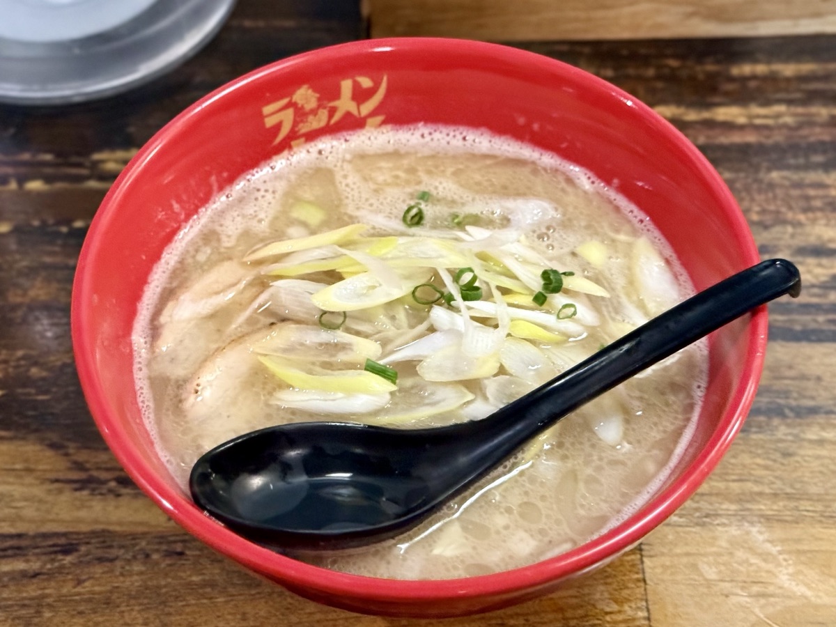 ラーメン海鳴の魚介豚骨ラーメン