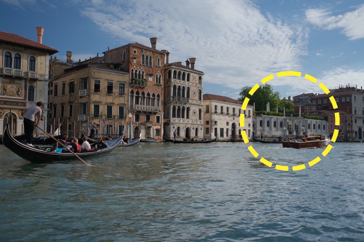 運河から見たペギー・グッゲンハイム・コレクション