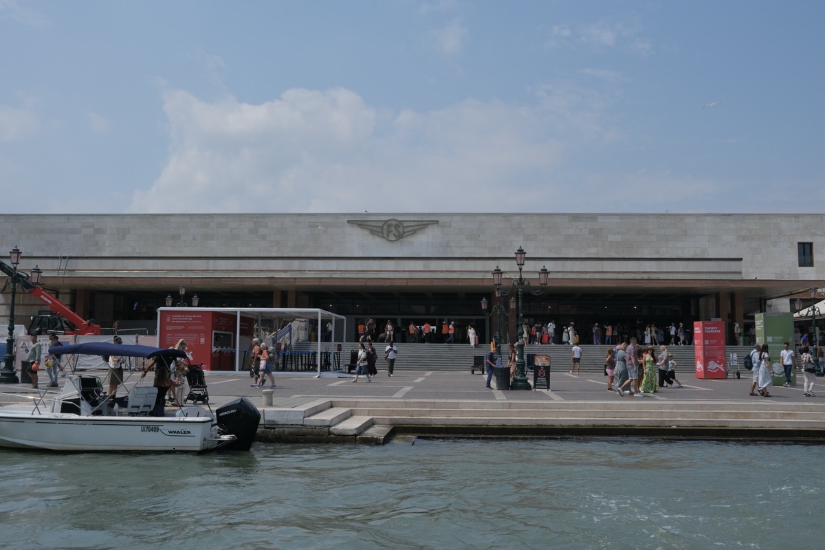 ヴェネツィア・サンタ・ルチーア駅(Stazione di Venezia Santa Lucia)