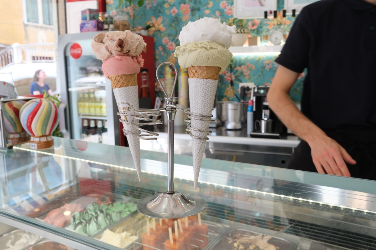 ジェラテリア・ロ・スクエロ（Gelateria lo Squero）で購入したジェラート