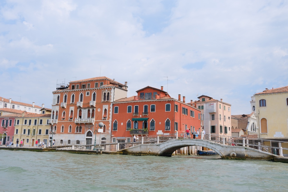 ヴァポレットからのヴェネツィアの景色