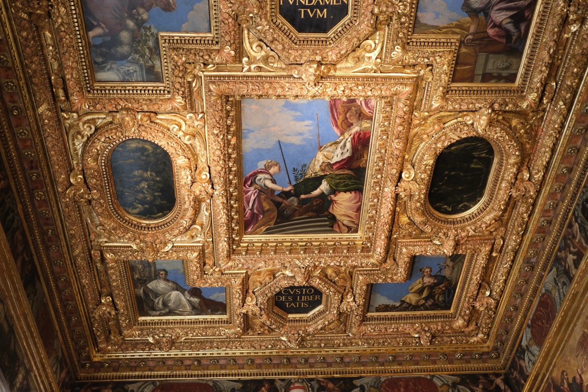 玉座のヴェネツィア、正義と平和に栄誉を受ける(Venezia in trono onorata dalla Giustizia e la Pace)