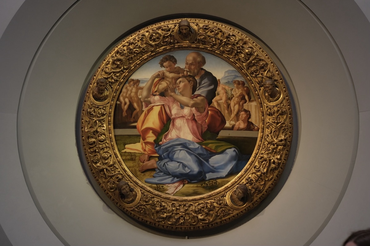 《聖家族（Tondo Doni）》 ミケランジェロ