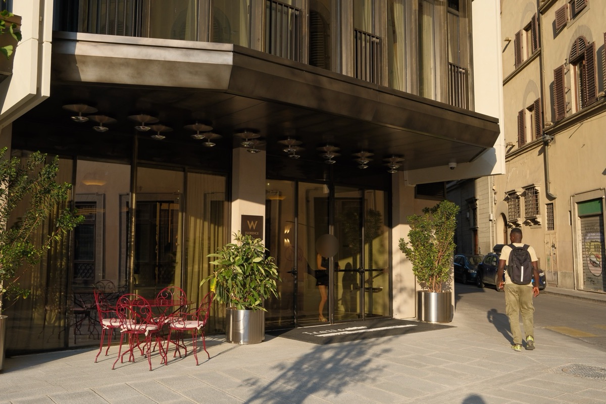 W Florenceのエントランス