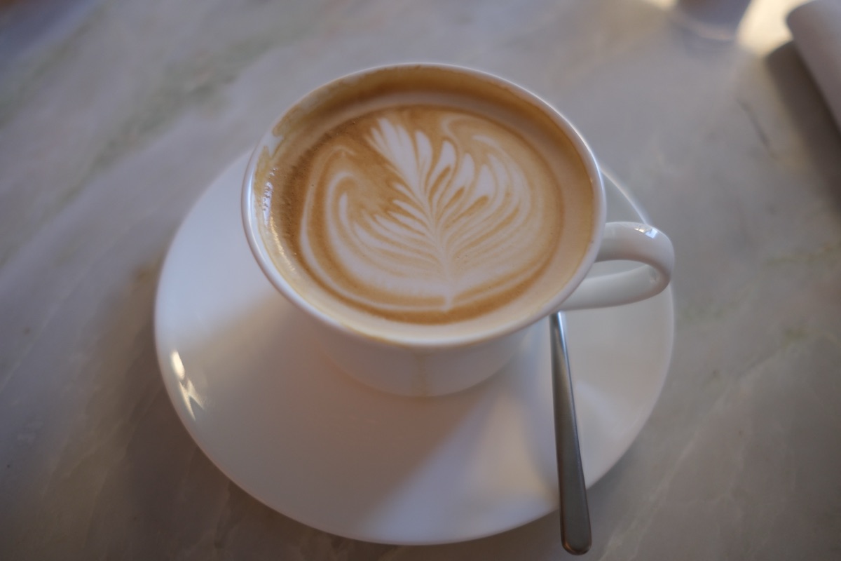 W Florenceの朝食のカプチーノ