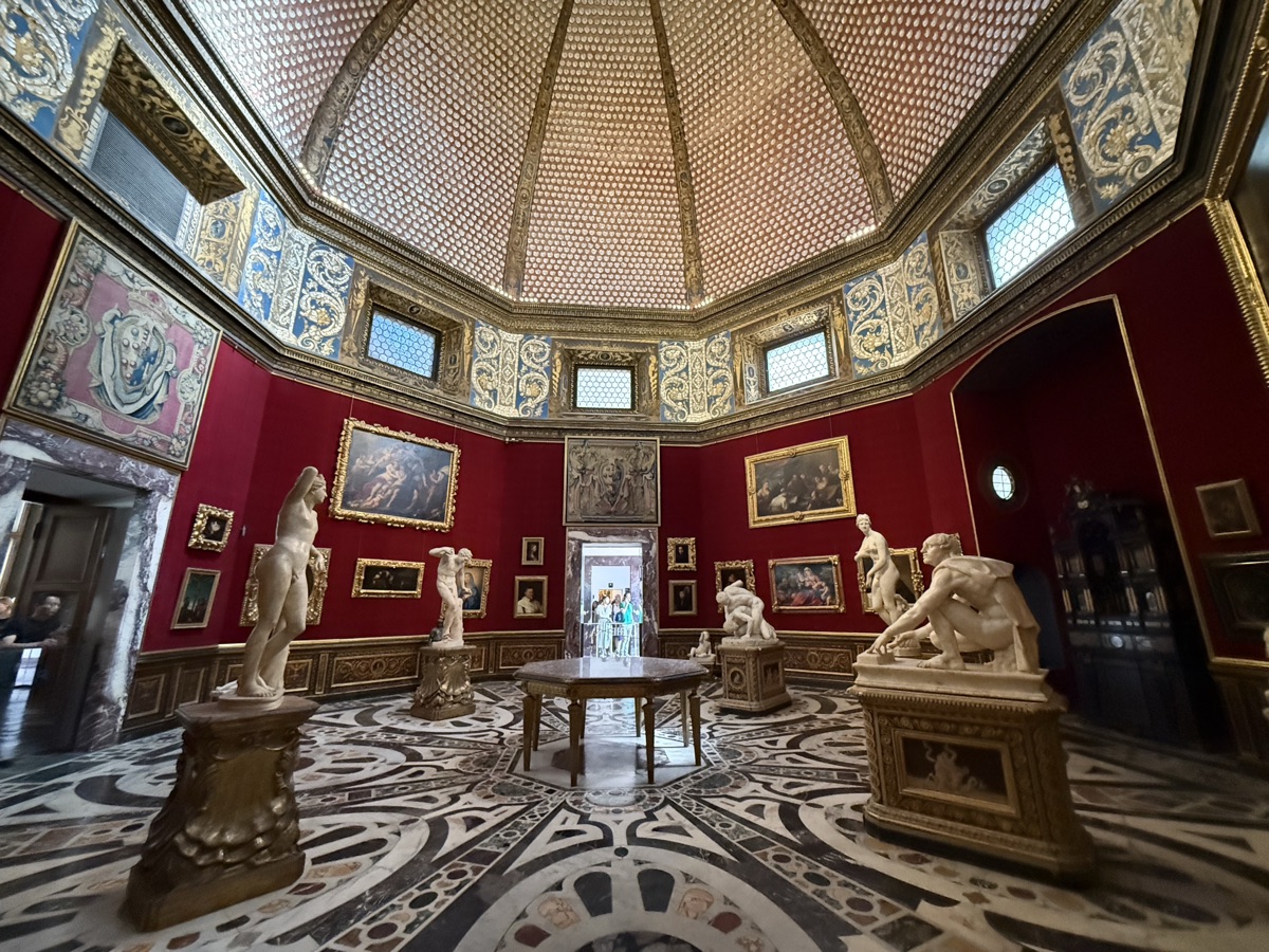 トリブーナ・デリ・ウフィツィ（Tribuna of the Uffizi）