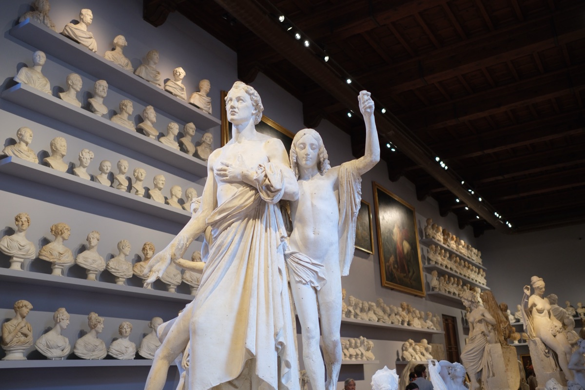 レオン・バッティスタ・アルベルティ記念碑の石膏モデル