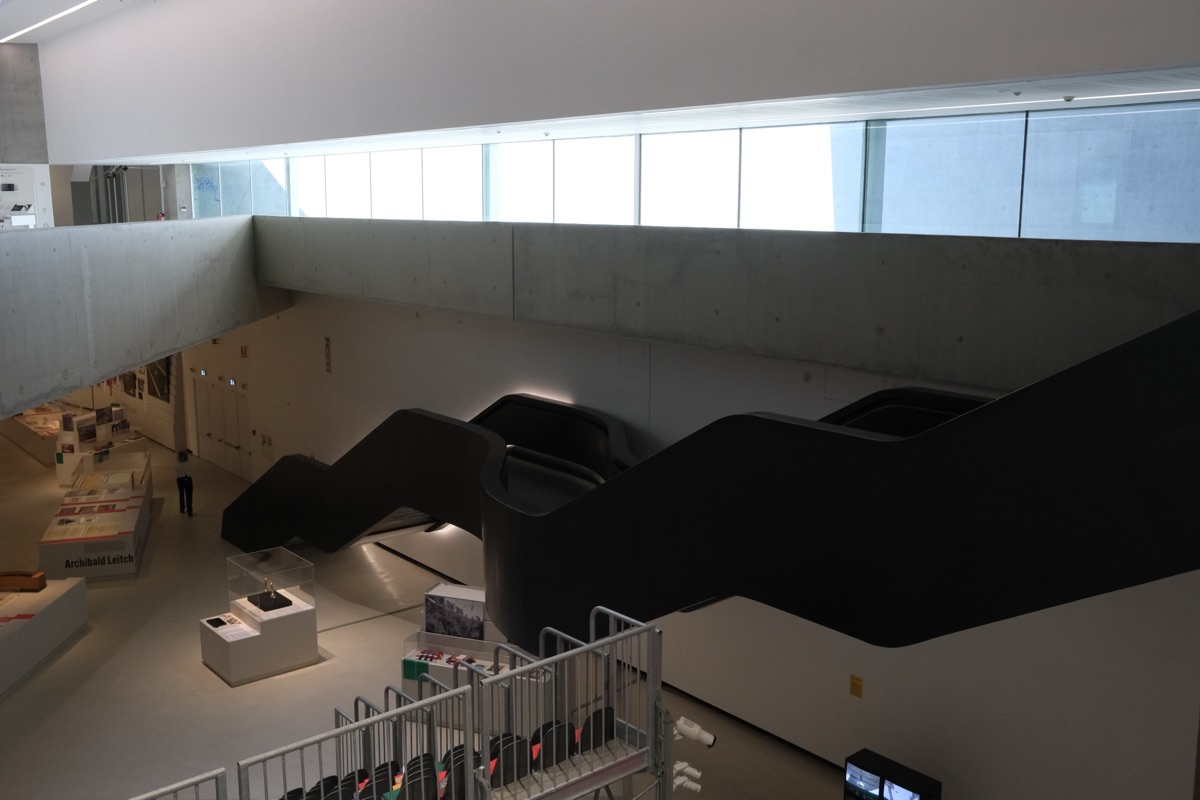 イタリア国立21世紀美術館（MAXXI）の館内