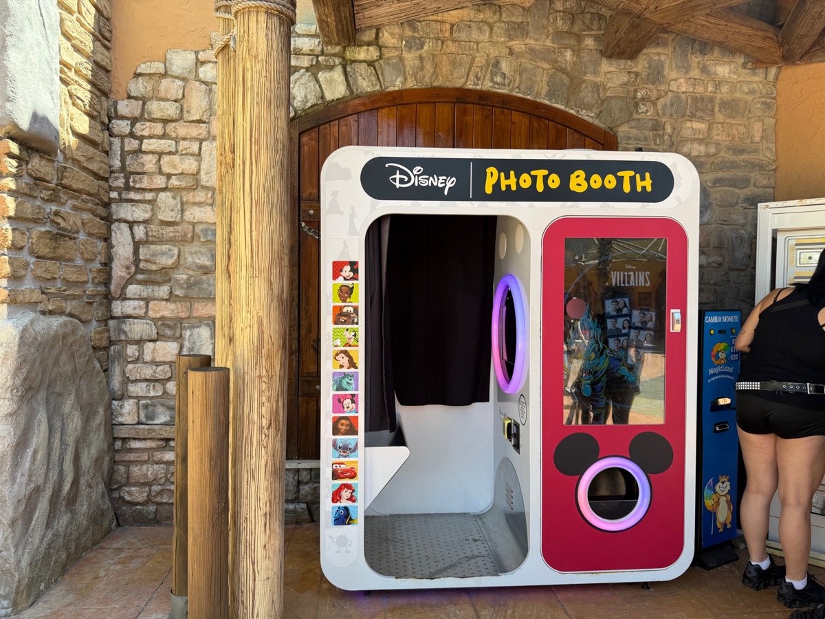 証明写真機のディズニー版