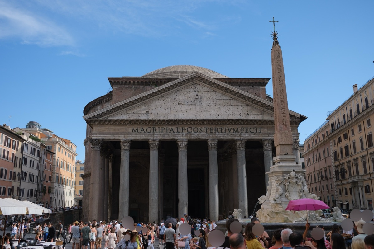 パンテオンとオベリスク