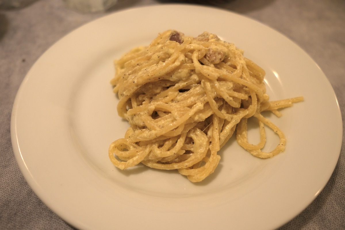 リストランテ・サンティのカルボナーラ