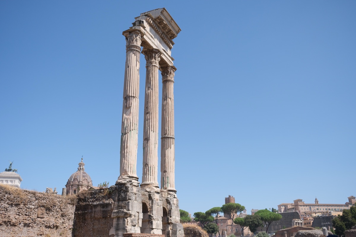 カストルとポルックス神殿