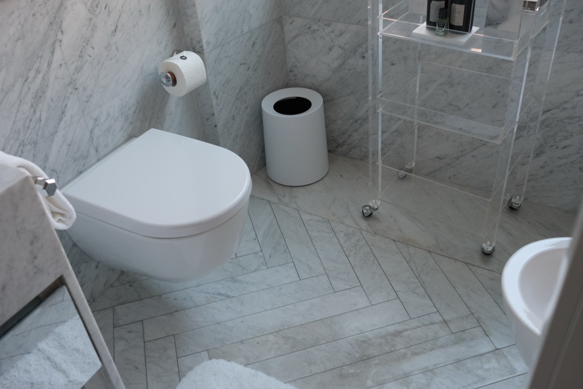 Wローマの客室のトイレ