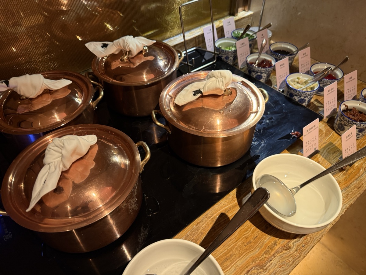 JWマリオット・ホテル北京セントラルのラウンジ朝食のお粥