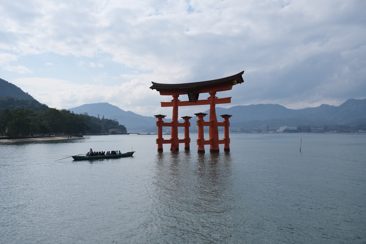 嚴島神社の大鳥居