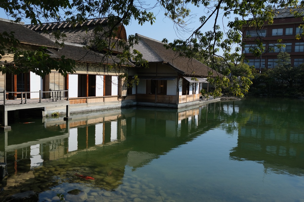 名勝 養浩館庭園